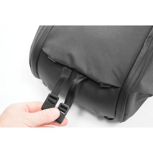 Peak Design Everyday Backpack v2 (20L, Black) - Image 14