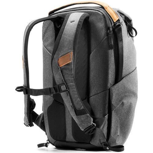 Peak Design Everyday Backpack v2 (20L, Charcoal) - Image 3