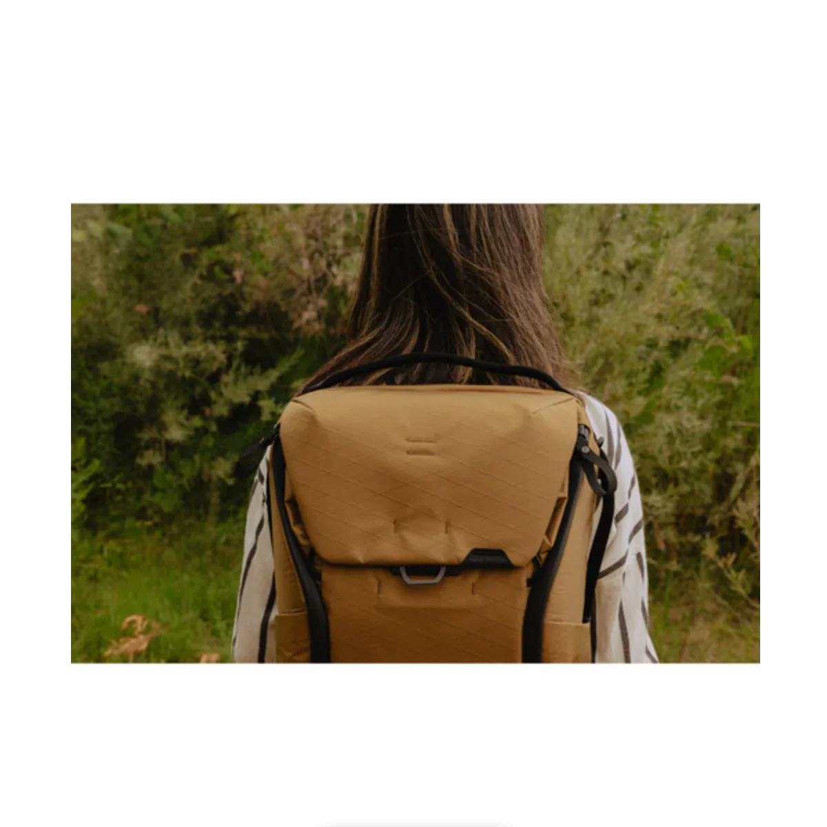 Peak Design Everyday Backpack v2 (20L, Coyote) - Image 16