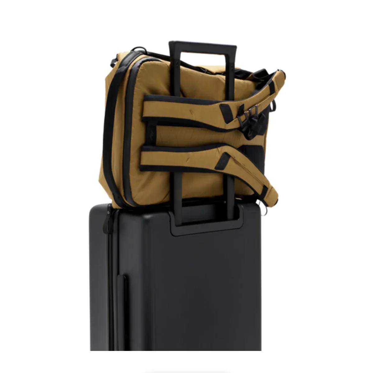 Peak Design Everyday Backpack v2 (30L, Coyote) - Image 8