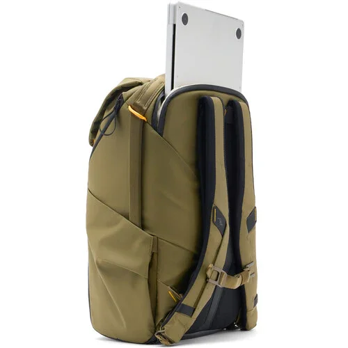 Peak Design Everyday Backpack v3 (20L, Kelp) - Image 3
