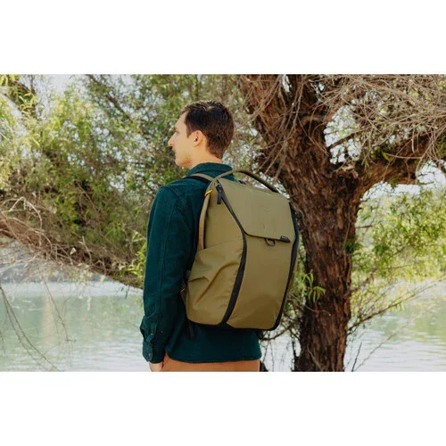 Peak Design Everyday Backpack v3 (30L, Kelp) - Image 7