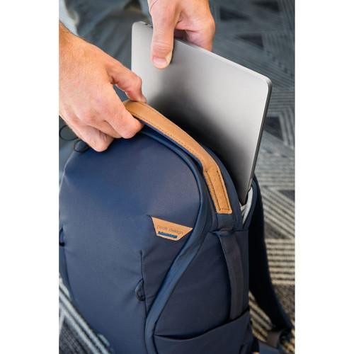 Peak Design Everyday Backpack Zip (15L, Midnight) - Image 9