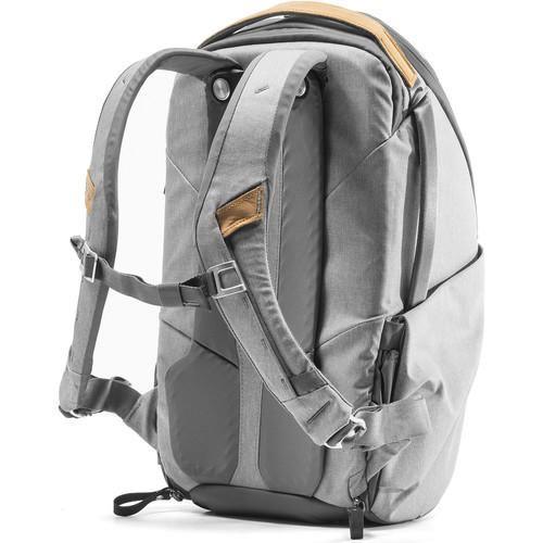 Peak Design Everyday Backpack Zip (20L, Ash) - Image 3