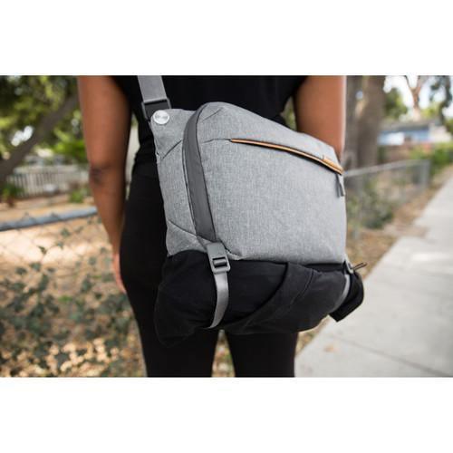 Peak Design Everyday Sling v2 (10L, Ash) - Image 5