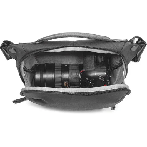 Peak Design Everyday Sling v2 (6L, Midnight) - Image 3