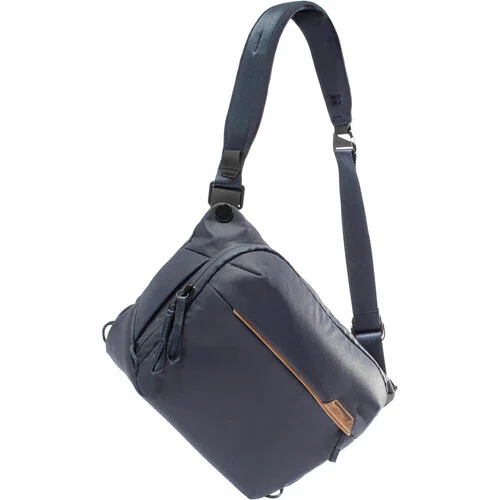 Peak Design Everyday Sling v2 (6L, Midnight) - Image 4