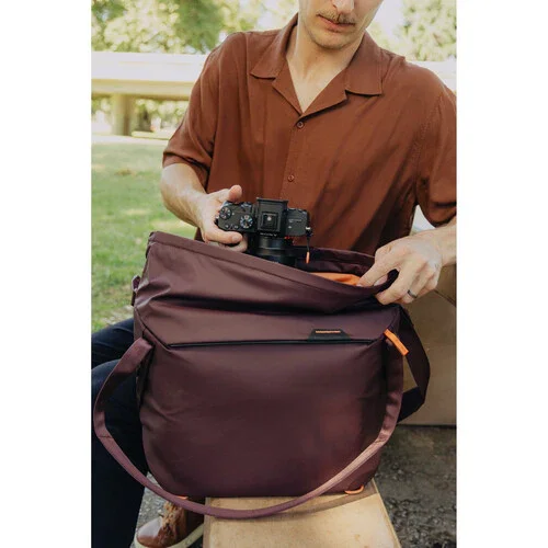 Peak Design Everyday Tote v3 (15L, Eclipse) - Image 5