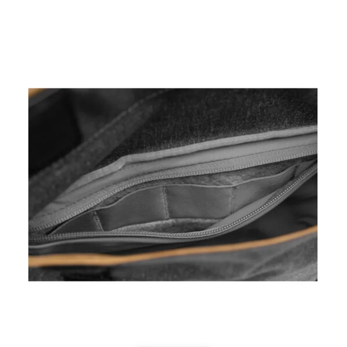 Peak Design Field Pouch v2 (Charcoal) - Image 13