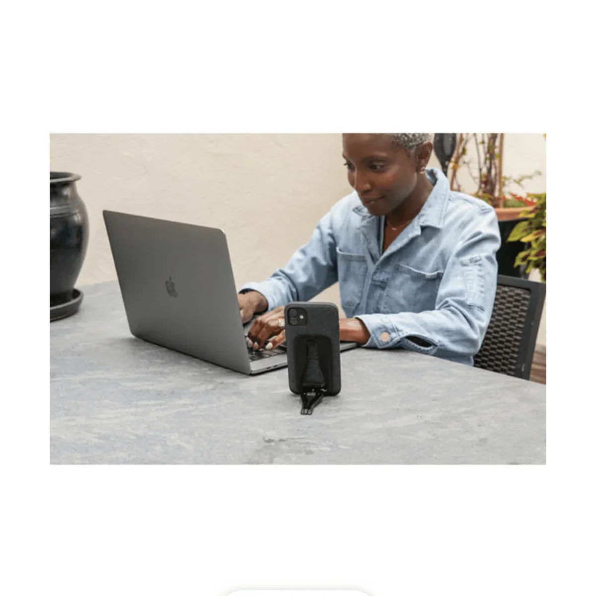 Peak Design Mobile Smartphone Tripod/Kickstand - Image 34
