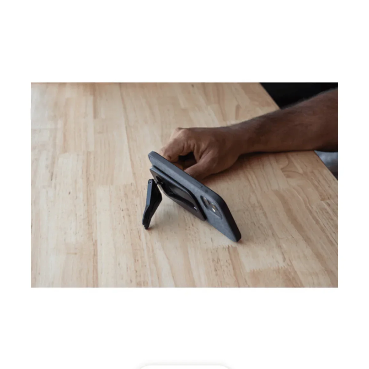 Peak Design Mobile Smartphone Tripod/Kickstand - Image 37