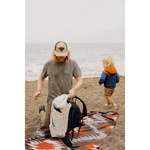 Peak Design Outdoor Backpack (Cloud, 45L) - Image 14