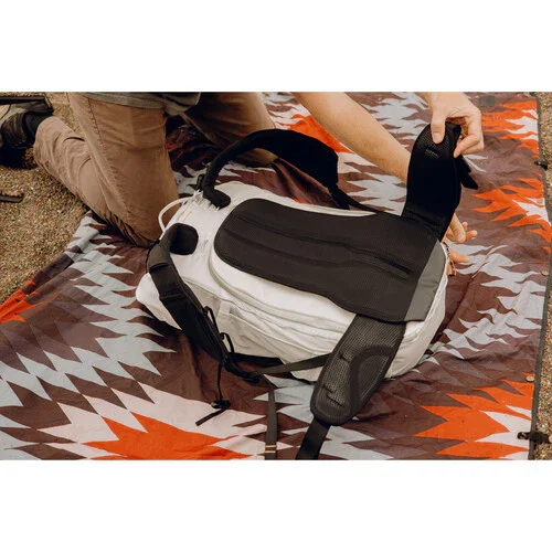 Peak Design Outdoor Backpack (Cloud, 45L) - Image 17