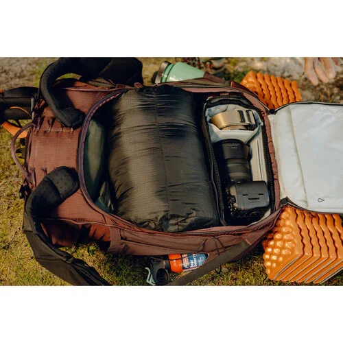 Peak Design Outdoor Backpack (Eclipse, 45L) - Image 22