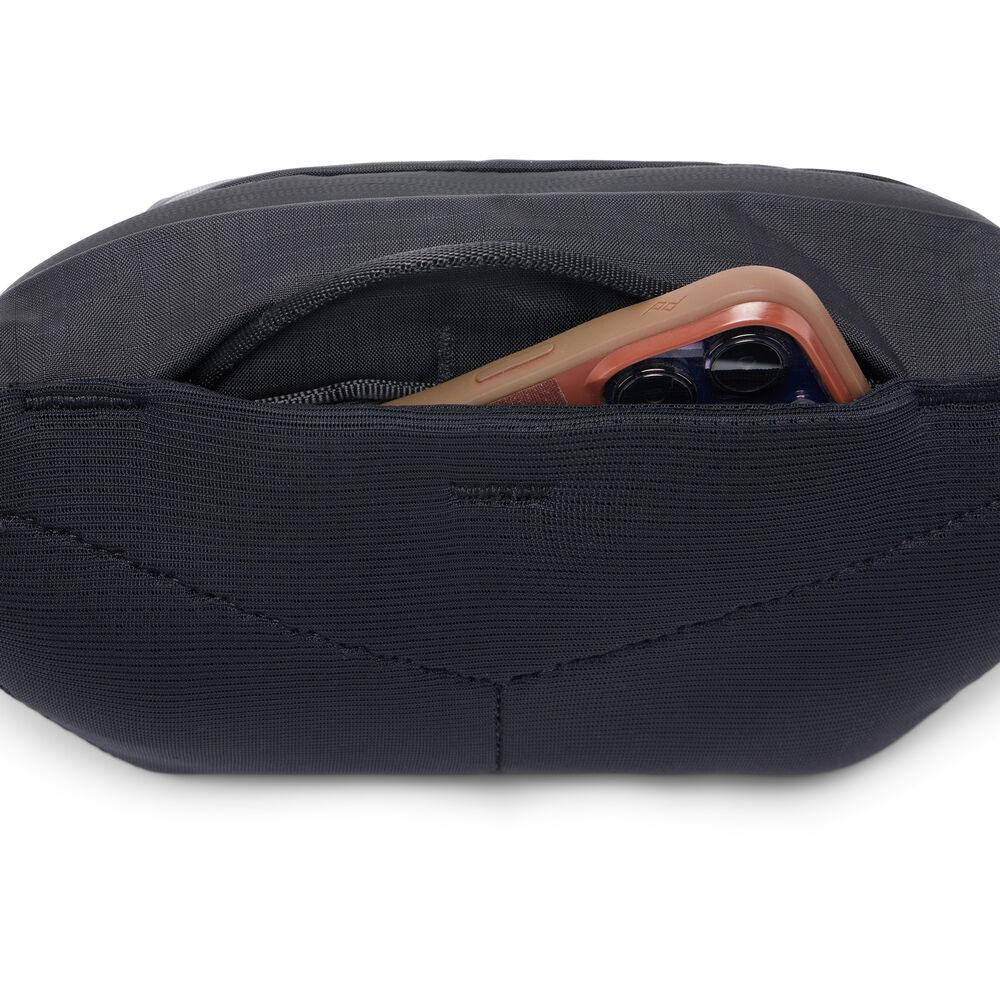 Peak Design Outdoor Sling (Black, 2L) - Image 5