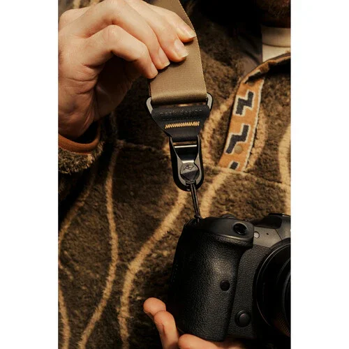Peak Design SL-CY-3 Slide Camera Strap (Coyote) - Image 10