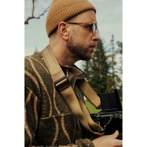 Peak Design SL-CY-3 Slide Camera Strap (Coyote) - Image 7