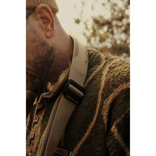 Peak Design SL-CY-3 Slide Camera Strap (Coyote) - Image 9