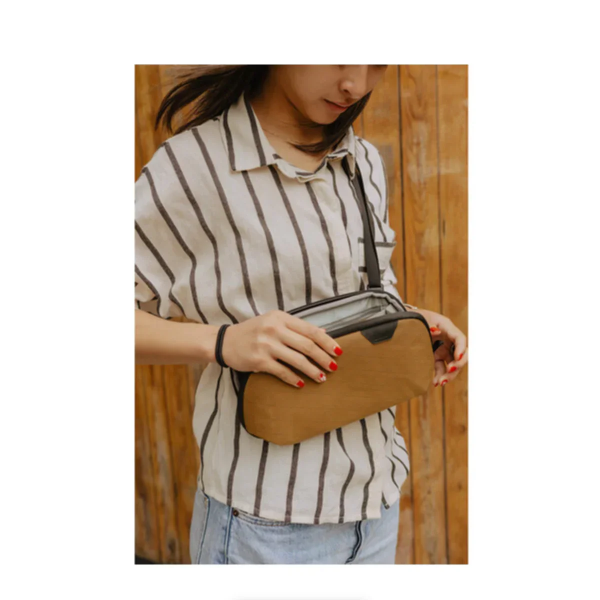 Peak Design Tech Small Pouch (Coyote) - Image 8