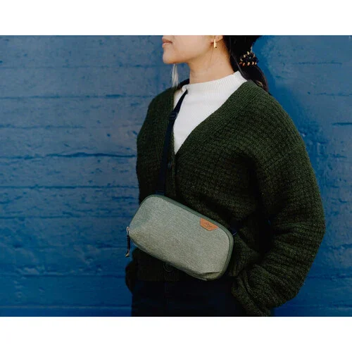 Peak Design Tech Small Pouch (Sage) - Image 16