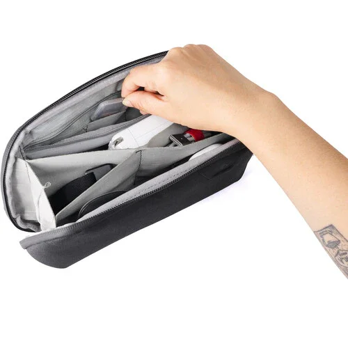 Peak Design Tech Small Pouch (Sage) - Image 9