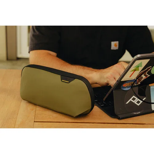 Peak Design Tech Small Pouch v3 (Kelp) - Image 6