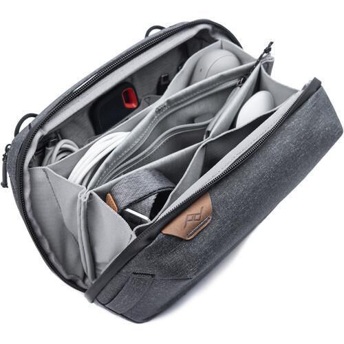 Peak Design Travel Tech 2L Pouch (Charcoal) - Image 4
