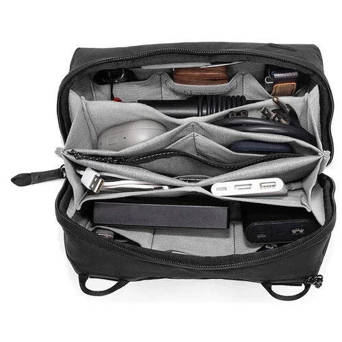 Peak Design Travel Tech Pouch (2L, Black) - Image 3