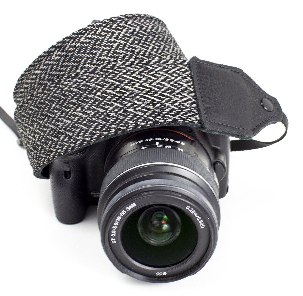 Perri's Leathers Ltd. 2" Wool Fabric Camera Strap (Gray/White)