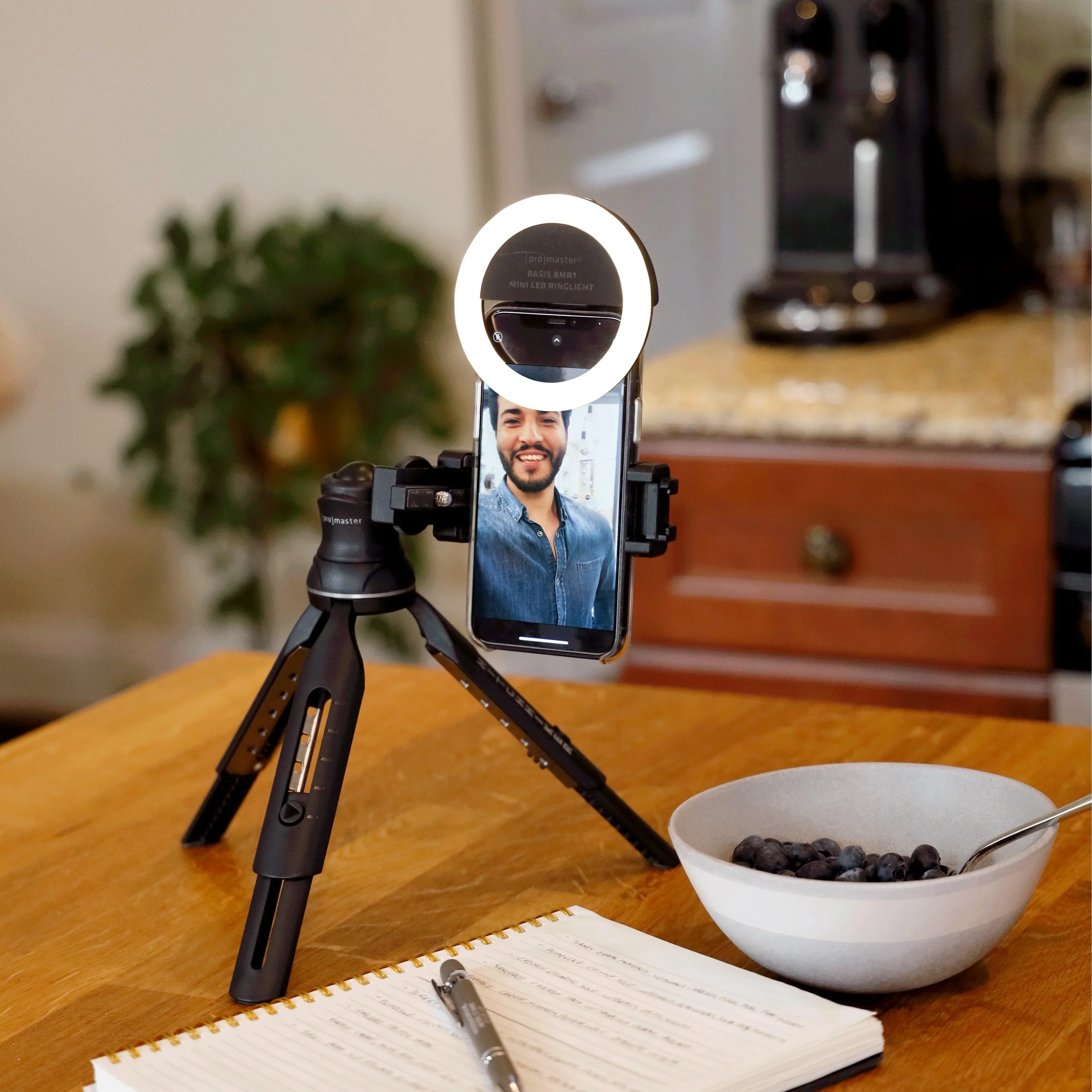 ProMaster Basis BMR1 Mini LED Ringlight - Image 7