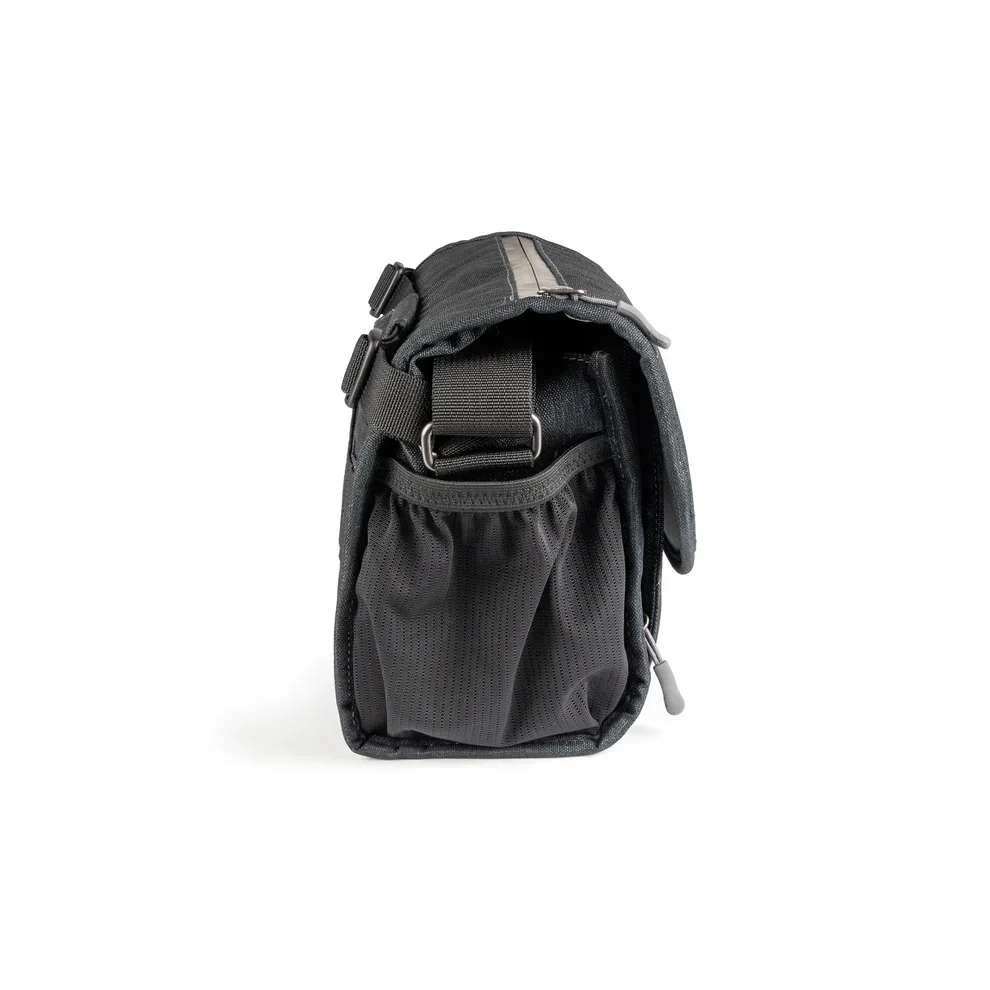 ProMaster Blue Ridge 2.0 Shoulder Bag - Medium (4.6L Deep Blue) - Image 6