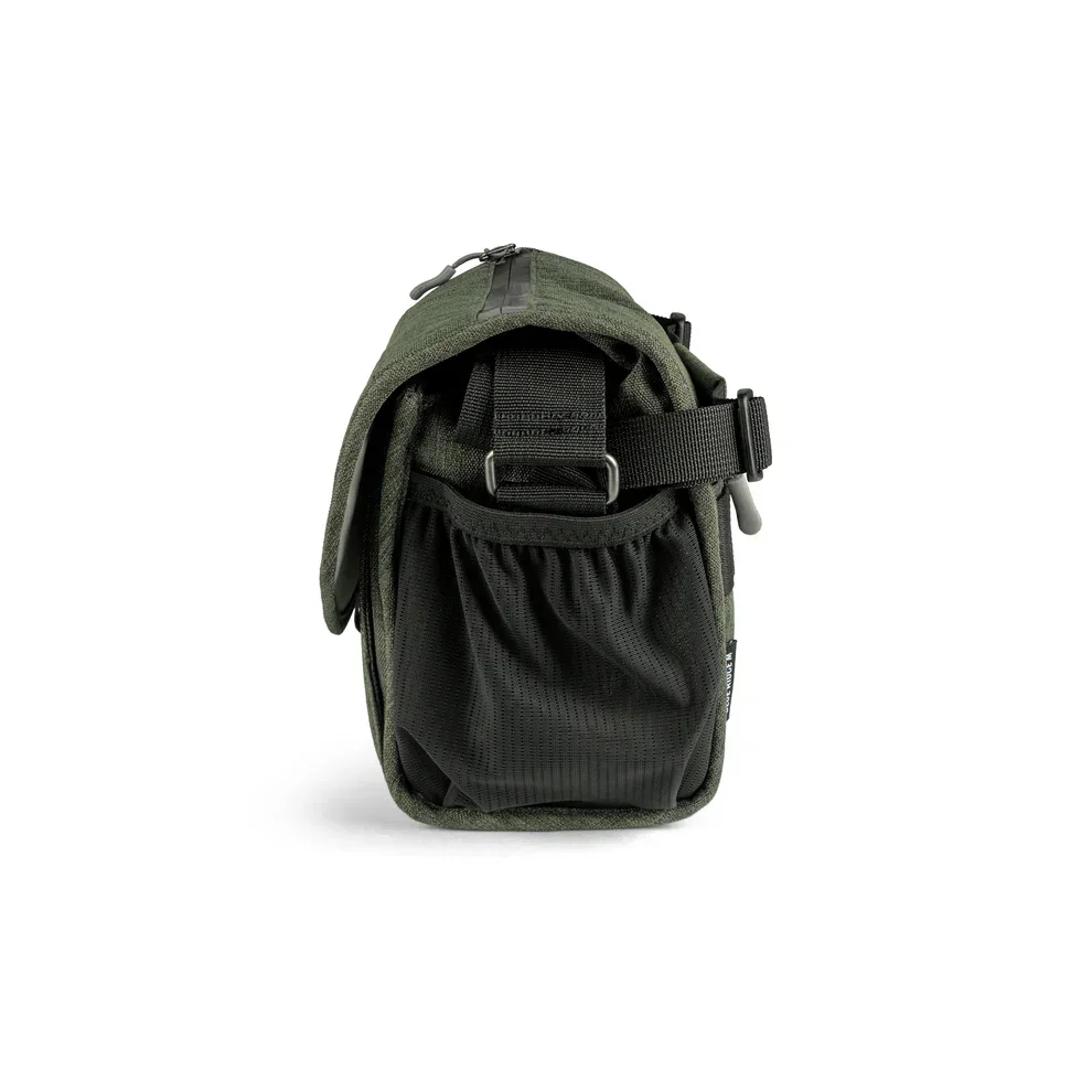 ProMaster Blue Ridge 2.0 Shoulder Bag - Medium (4.6L Green) - Image 4