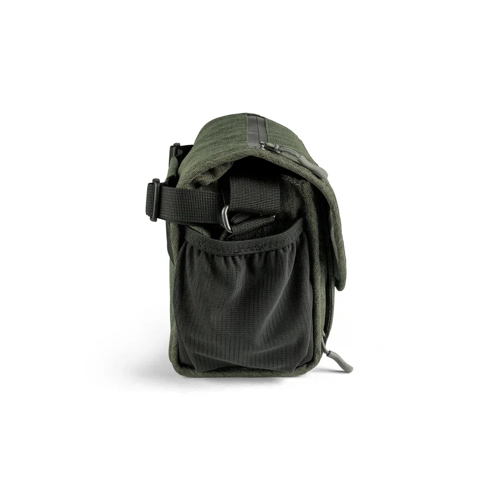 ProMaster Blue Ridge 2.0 Shoulder Bag - Medium (4.6L Green) - Image 6