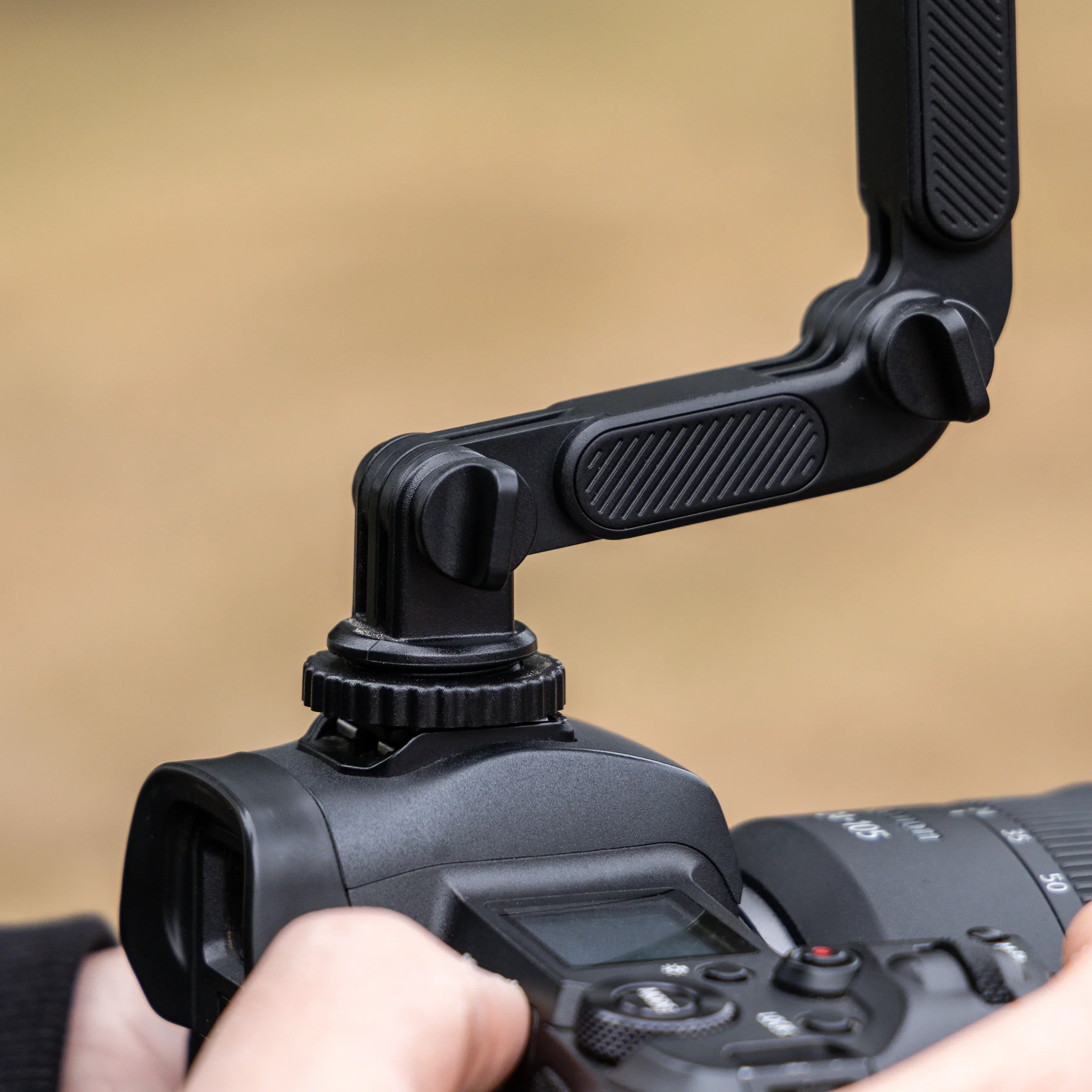 ProMaster MagSafe Cold Shoe Phone Holder - Image 8