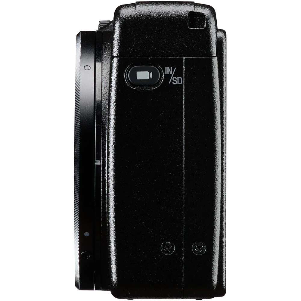 Ricoh GR IV HDF Digital Camera - Image 4