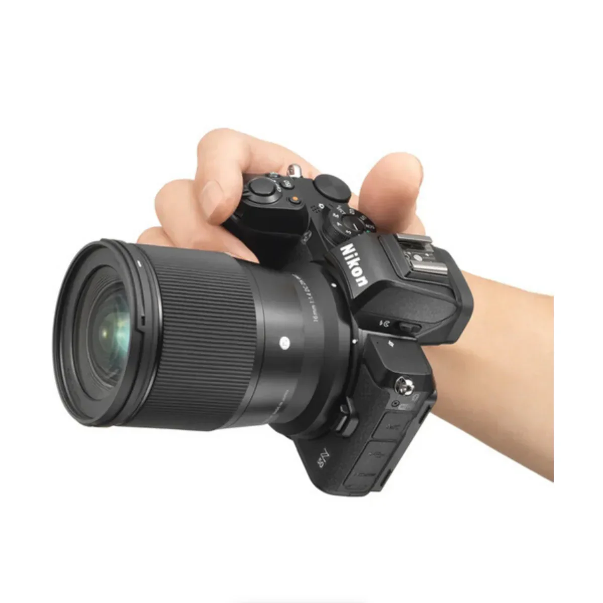 Sigma 16mm f/1.4 DC DN Contemporary Lens for Nikon Z - Image 5