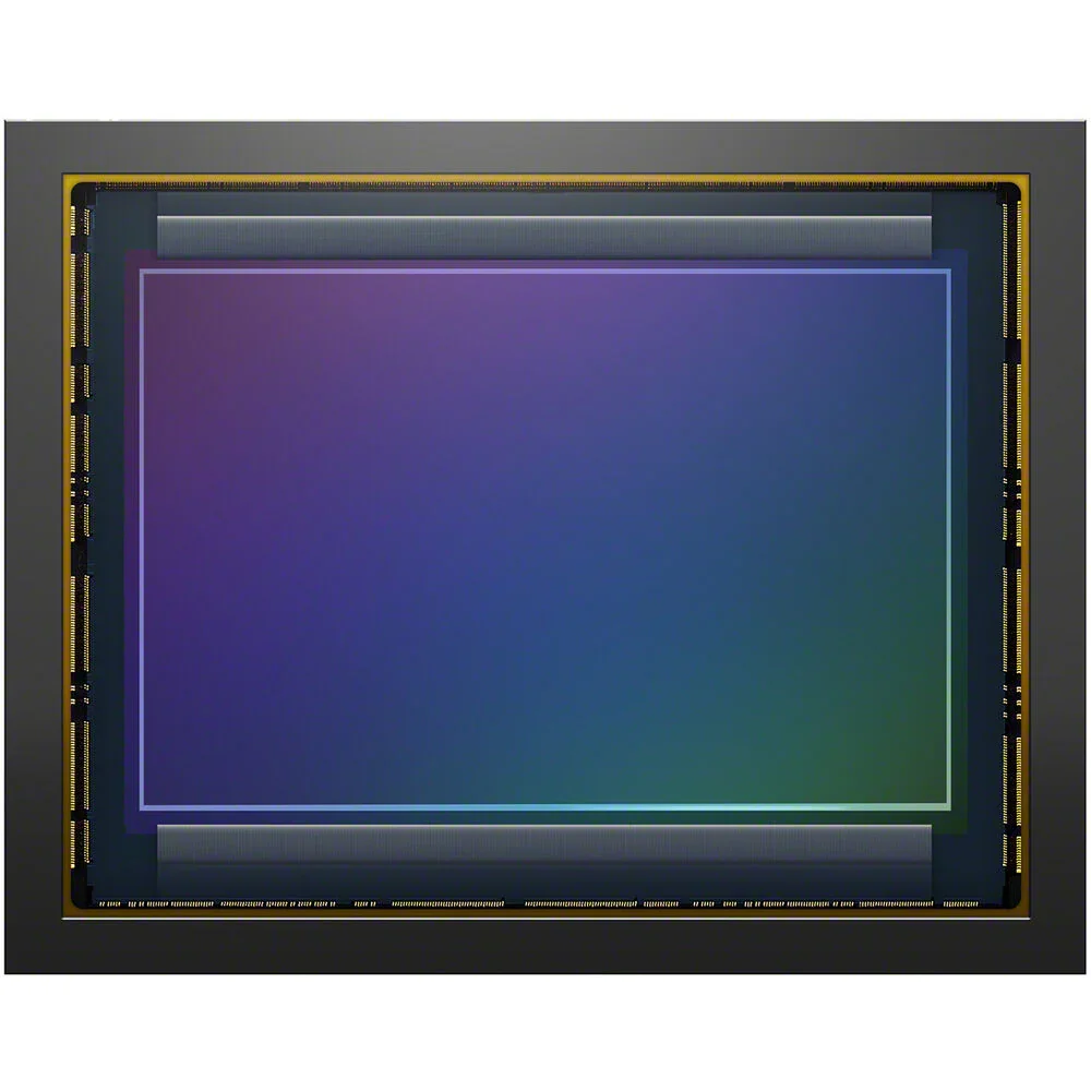 Sony a7 V Mirrorless Camera with FE 28-70mm f/3.5-5.6 OSS II Lens - Image 17
