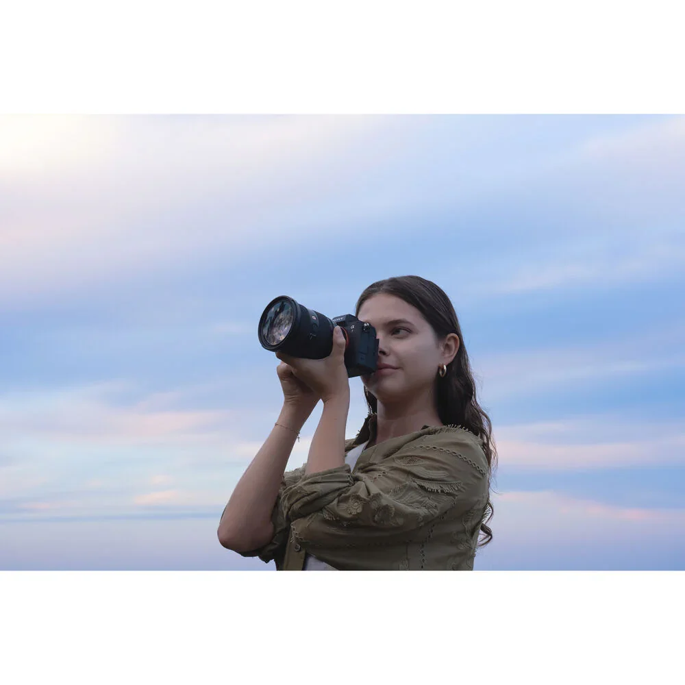 Sony a7 V Mirrorless Camera with FE 28-70mm f/3.5-5.6 OSS II Lens - Image 23