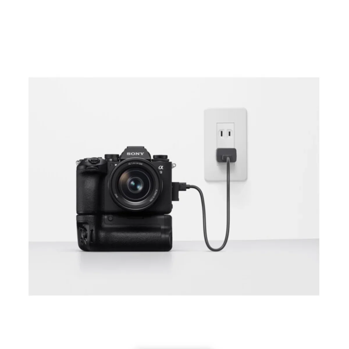 Sony VG-C5 Vertical Grip for a9 III & a1 II - Image 11