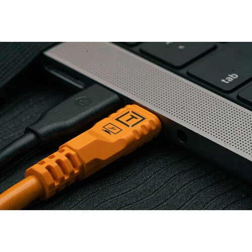 Tether Tools TetherPro Optima USB-C to Right Angle USB-C Cable - 15' (Orange) - Image 2