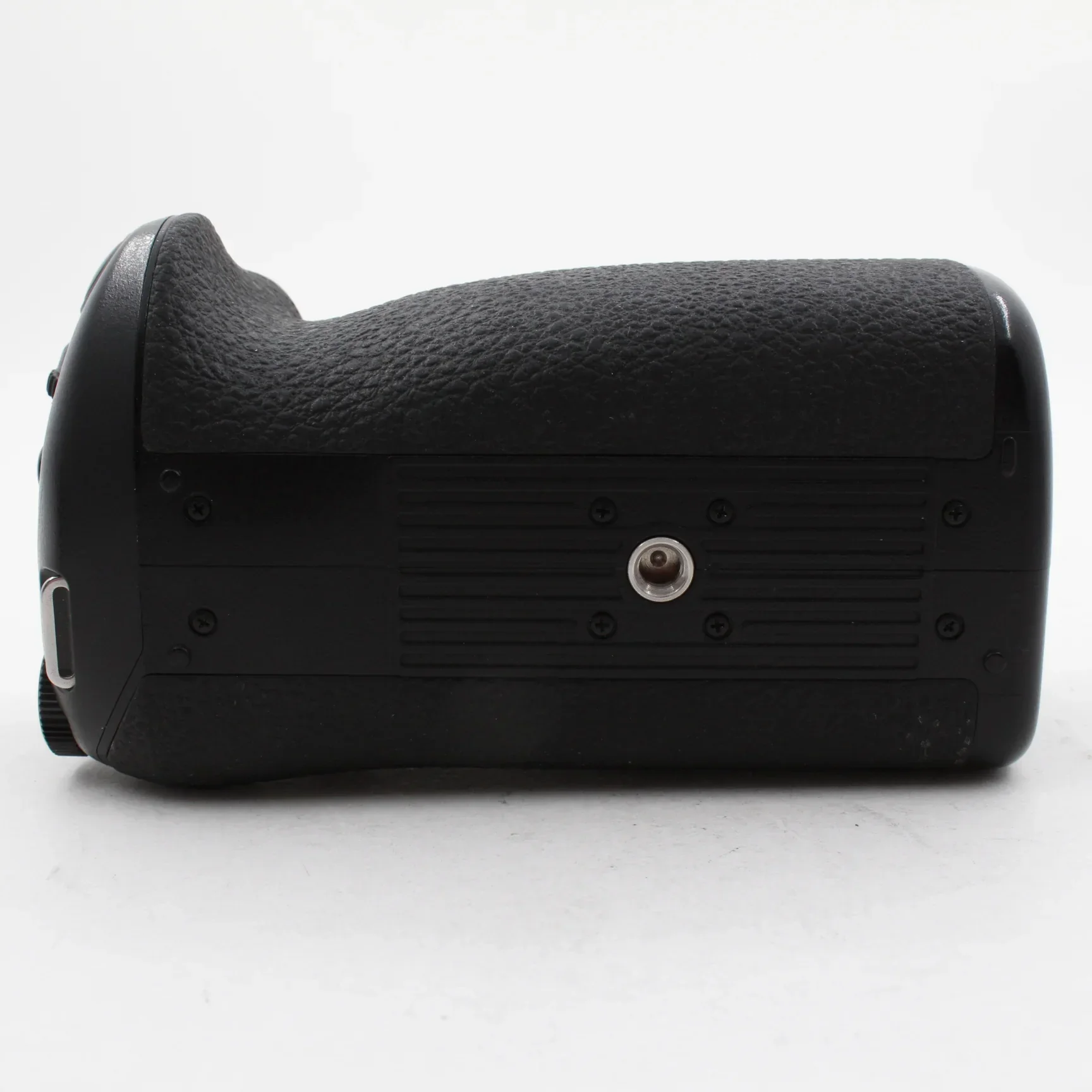 * USED * Panasonic DMW-BGG9 Battery Grip For Lumix DC-G9 - Image 4