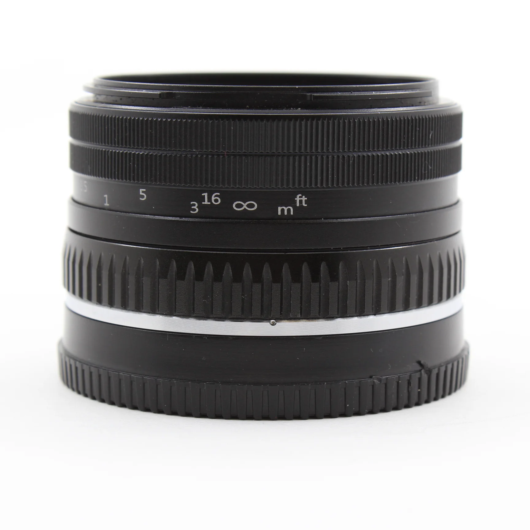 * USED * Neewer 32mm f/1.6 Lens Sony E-Mount - Image 3