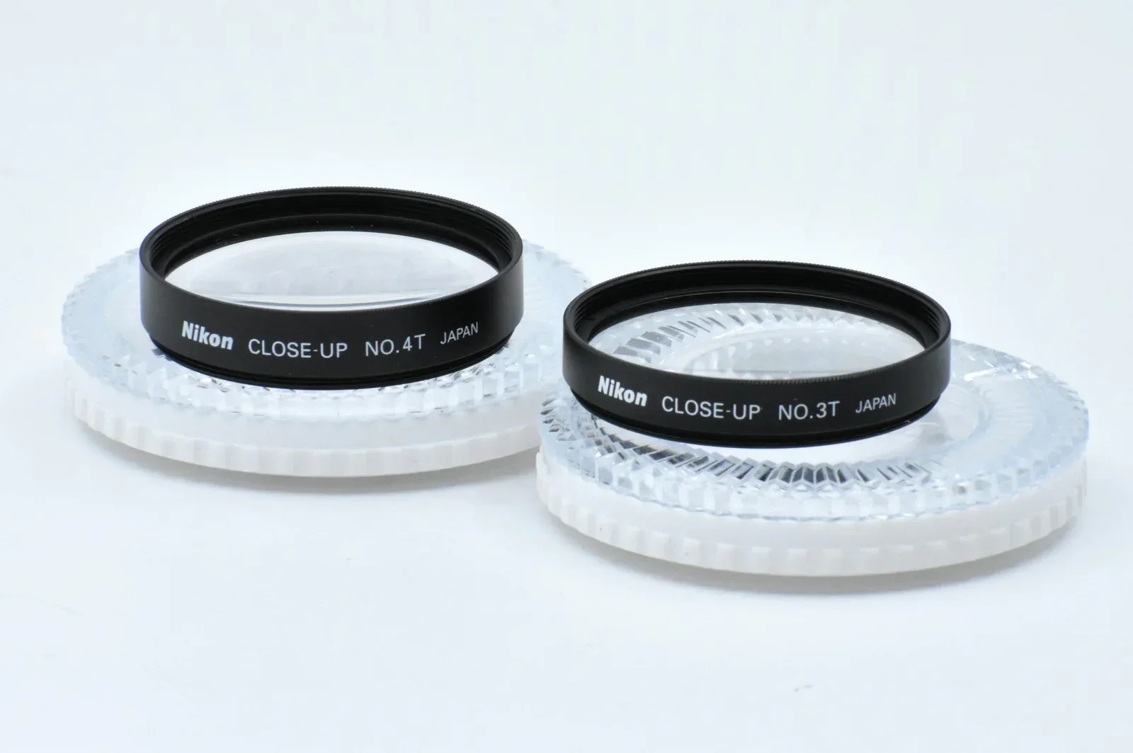 * USED * Nikon Close-Up Attachment Lenses (3T / 4T)