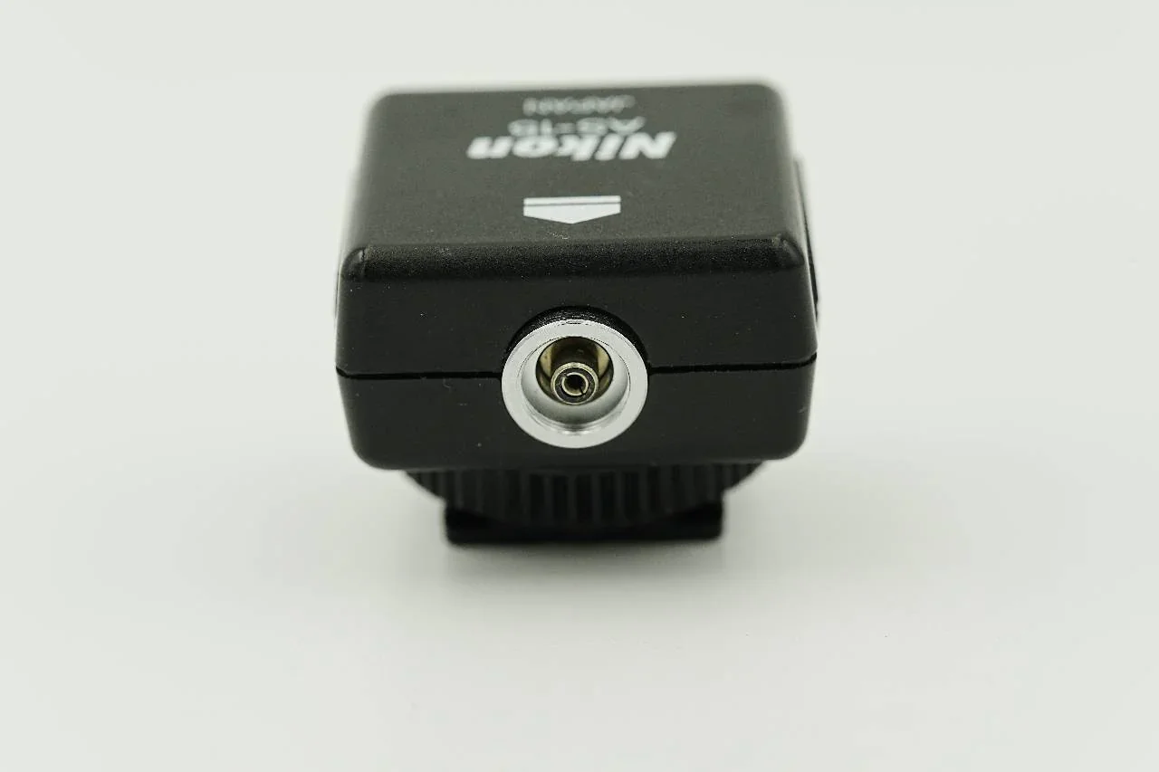 * USED * Nikon AS-15 Hot Shoe to PC Flash Sync Terminal Adapter - Image 3