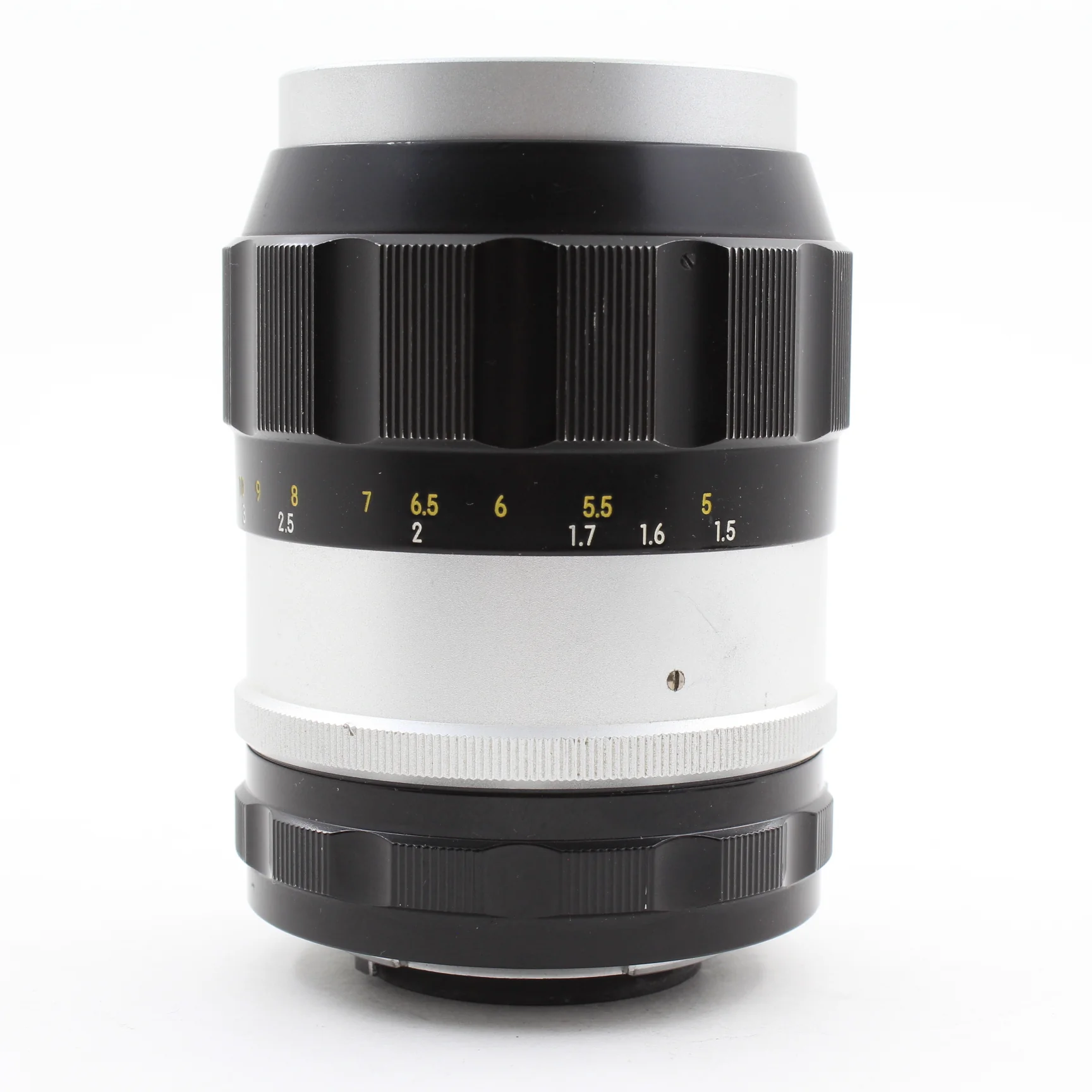 * USED * Nikon Nikkor-Q Auto 135mm f/3.5 Non-AI Lens - Image 4