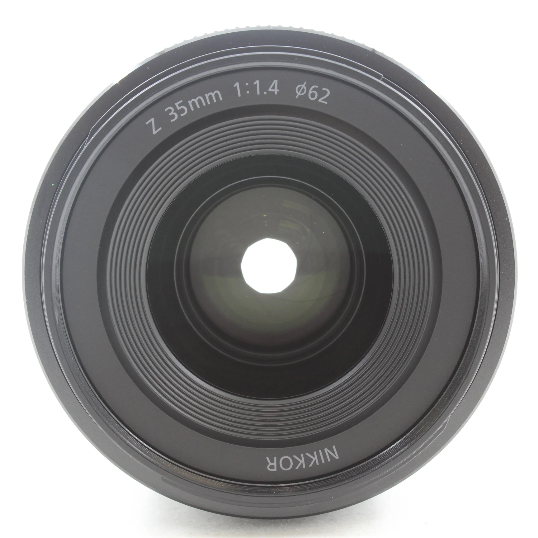 * USED * Nikon NIKKOR Z 35mm f/1.4 Lens (Boxed) - Image 5