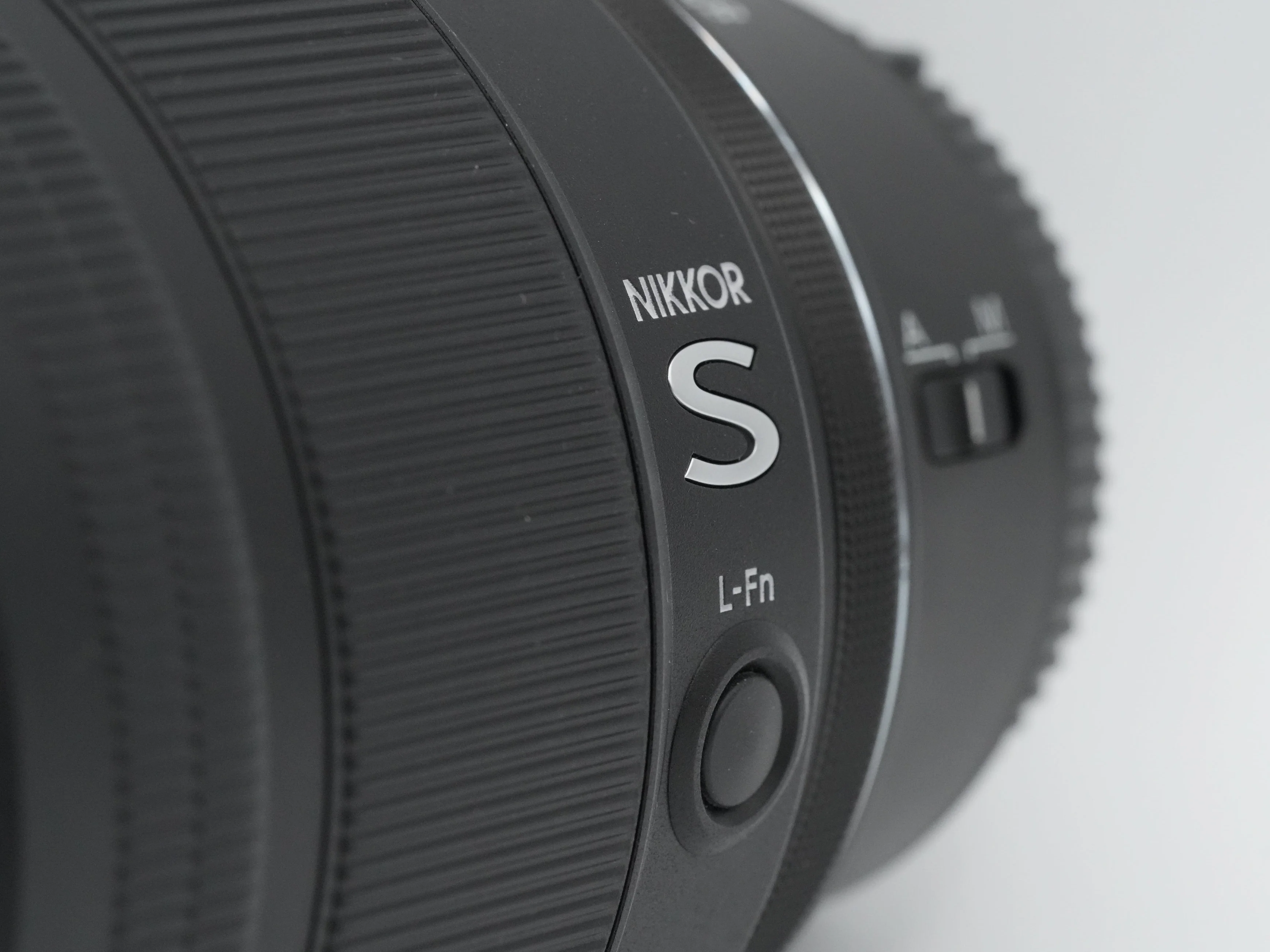 * USED * Nikon Z NIKKOR 85mm f/1.2 S Lens - Image 11