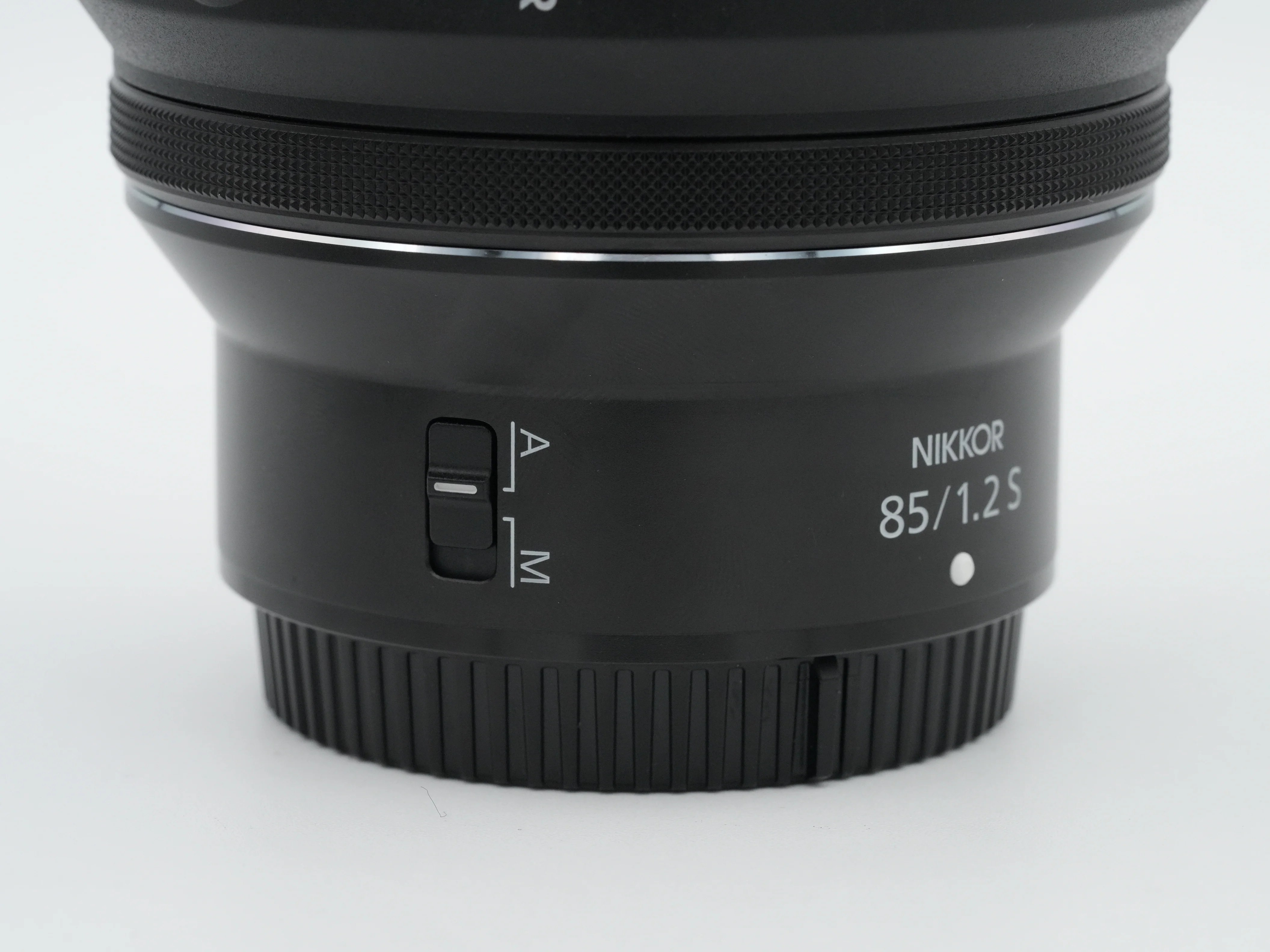* USED * Nikon Z NIKKOR 85mm f/1.2 S Lens - Image 8