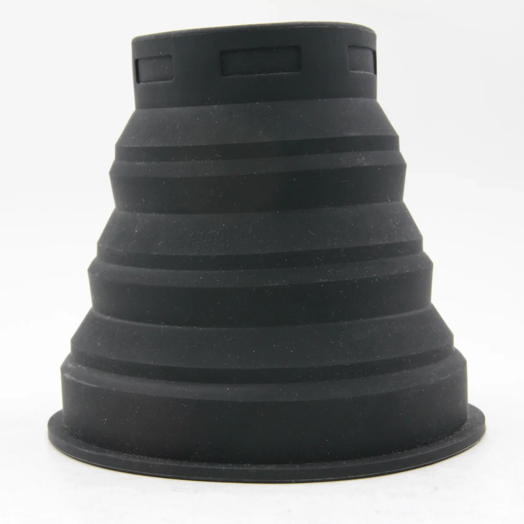 * USED * Rubber Universal Lens Hood