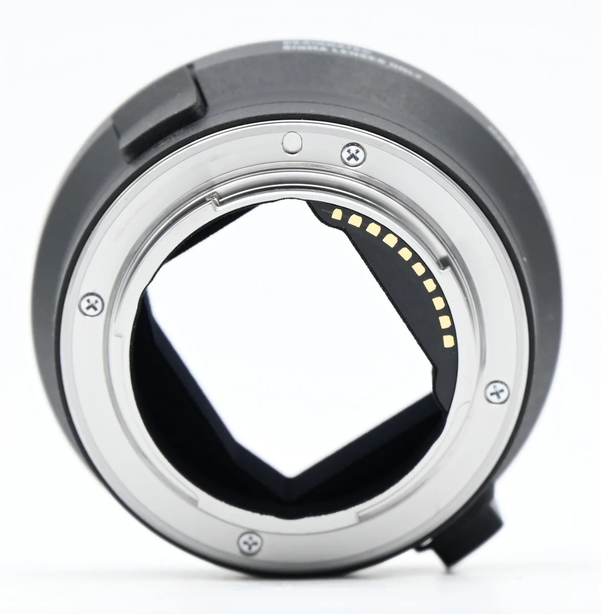 * USED * Sigma MC-11 Mount Converter Canon EF-E - Image 3